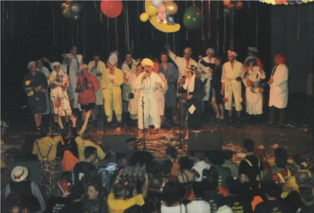2003